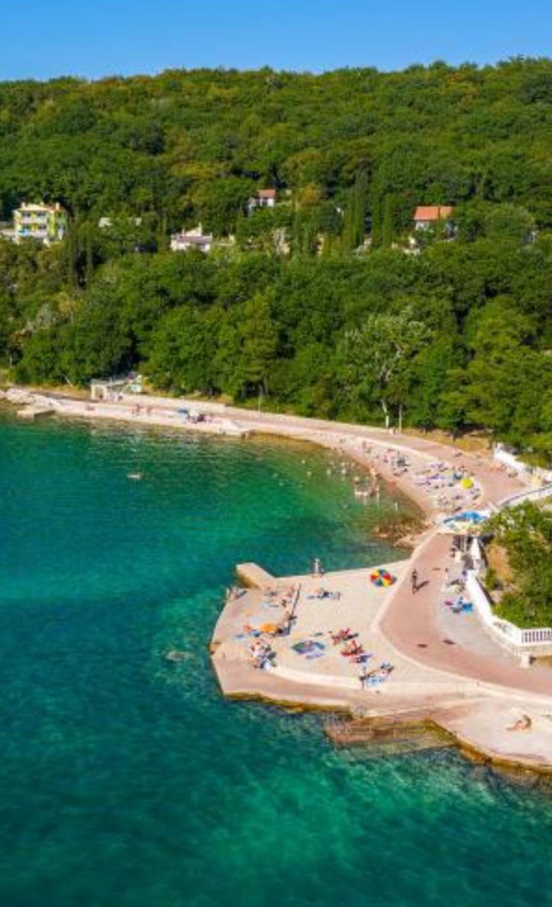 Apartmani Omišalj Exteriör bild