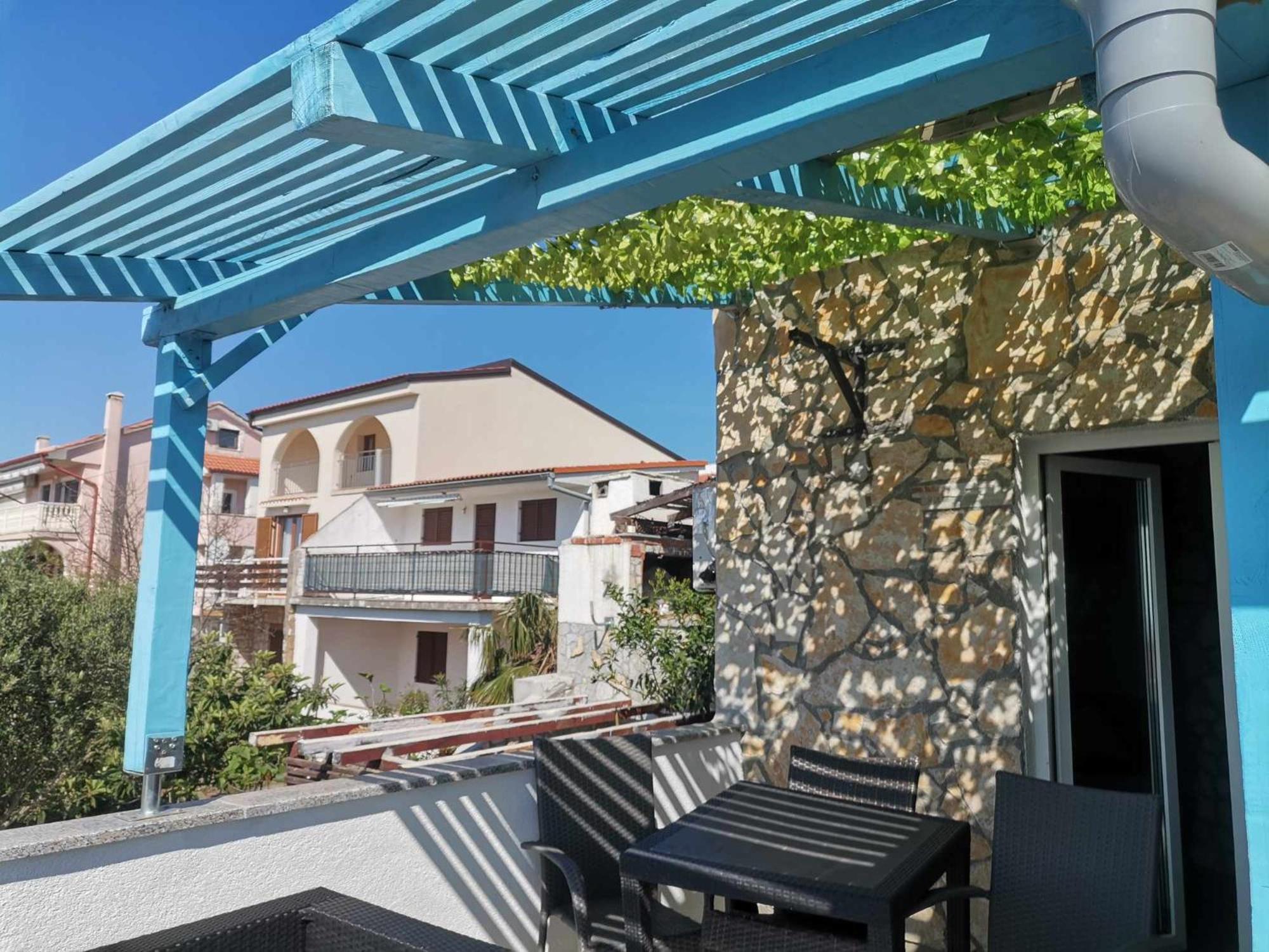 Apartmani Omišalj Exteriör bild